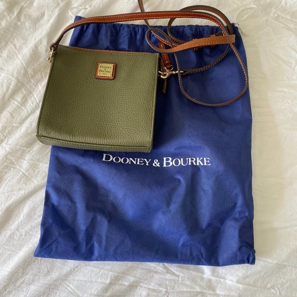 Dooney & Bourke Handbags - Dooney & Bourke | Janine Crossbody Bag | NWOT